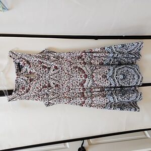 Maggie London 14 Fit and Flare sundress